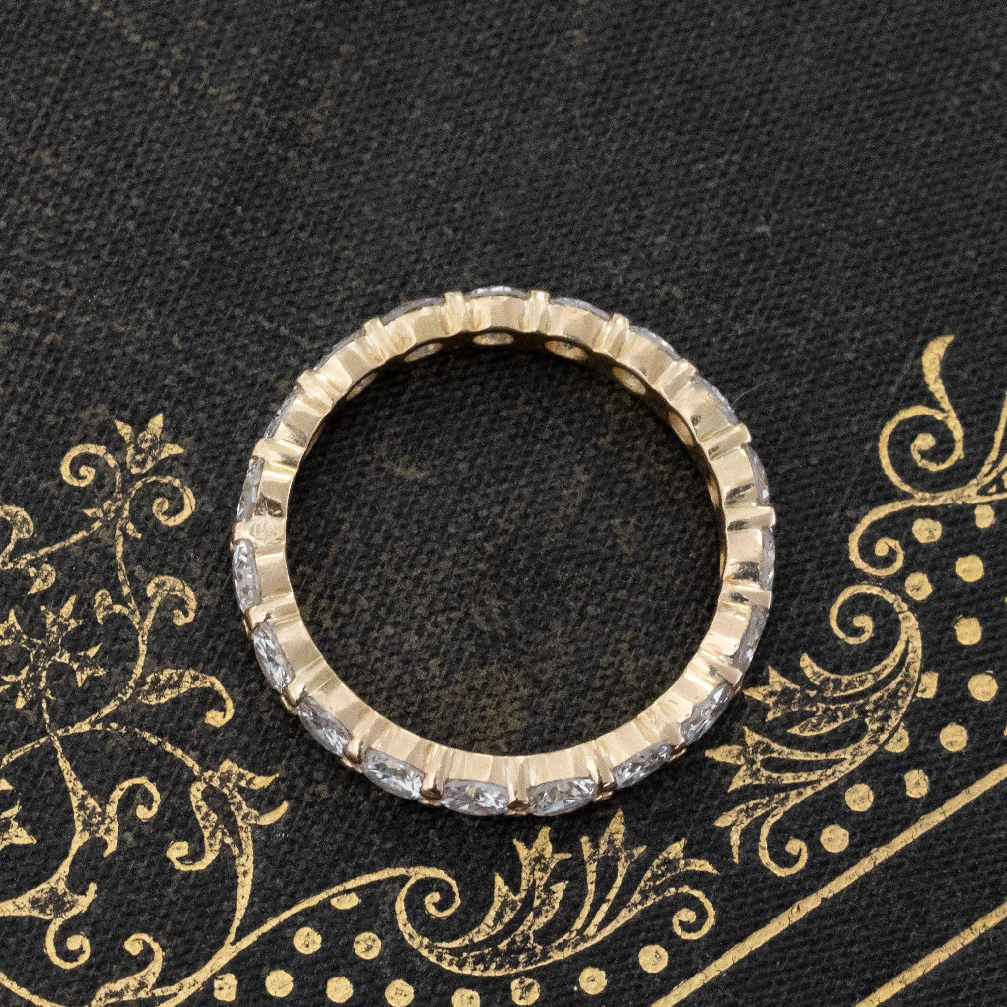 2.50ctw Round Brilliant Cut Diamond Eternity Band