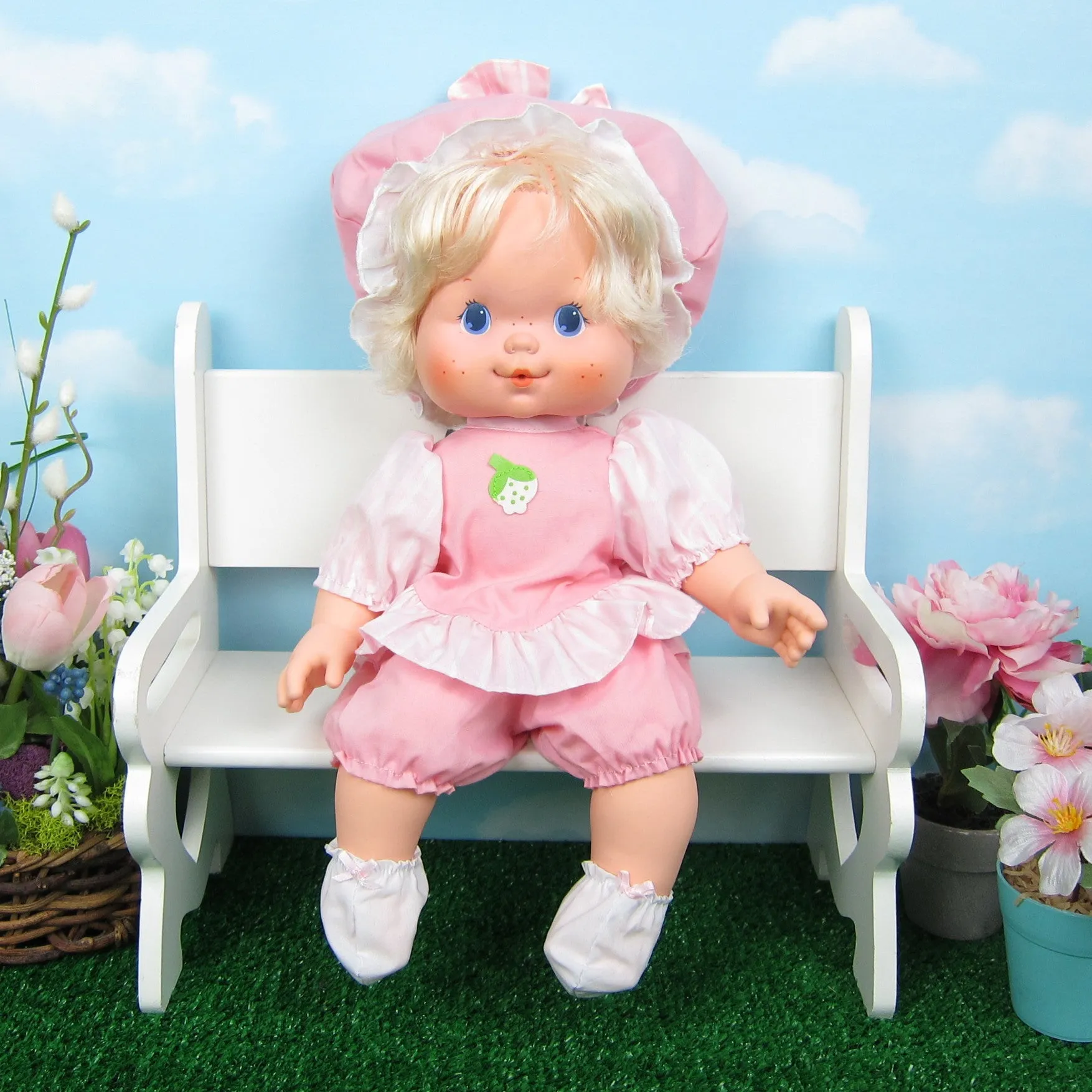 Baby Doll Booties - White with Pale Pink Bow