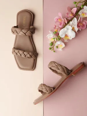CLASSIC WOVEN FLATS