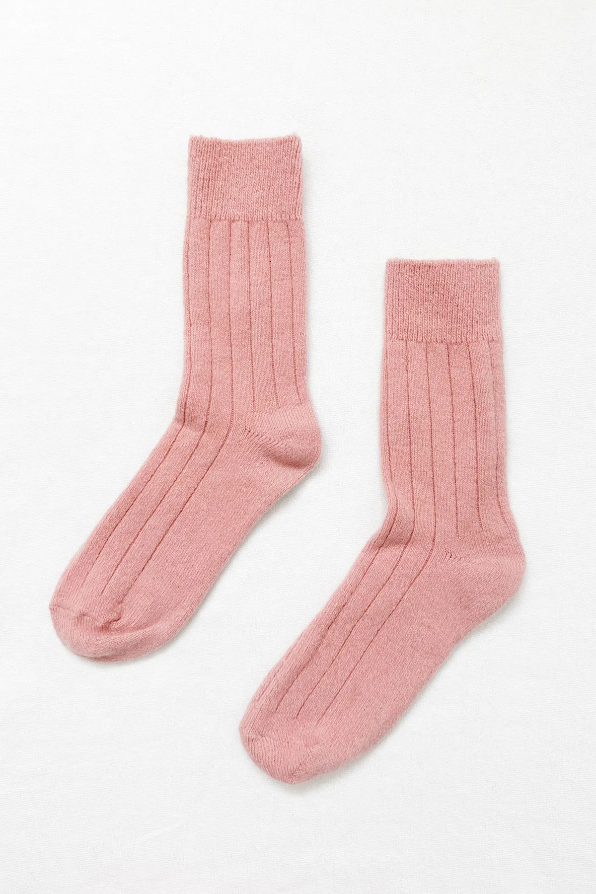 Le Bon Shoppe Classic Cashmere Socks Pink