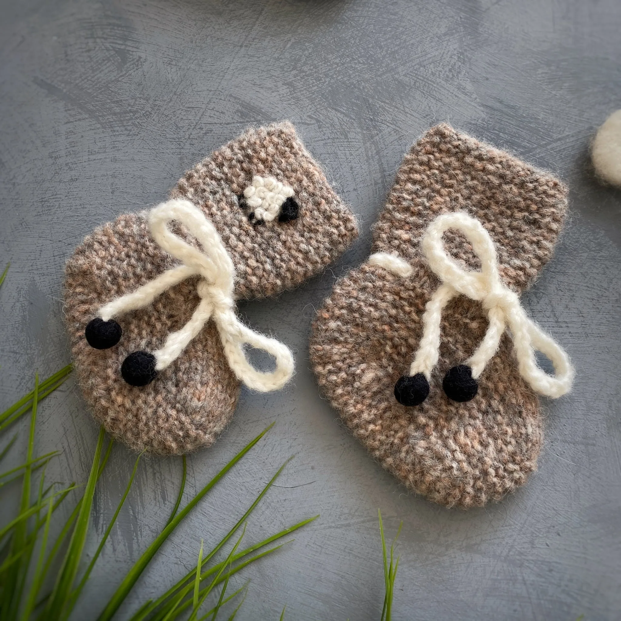 Sheeps Booties |beigebrown| in stock (9-12m)