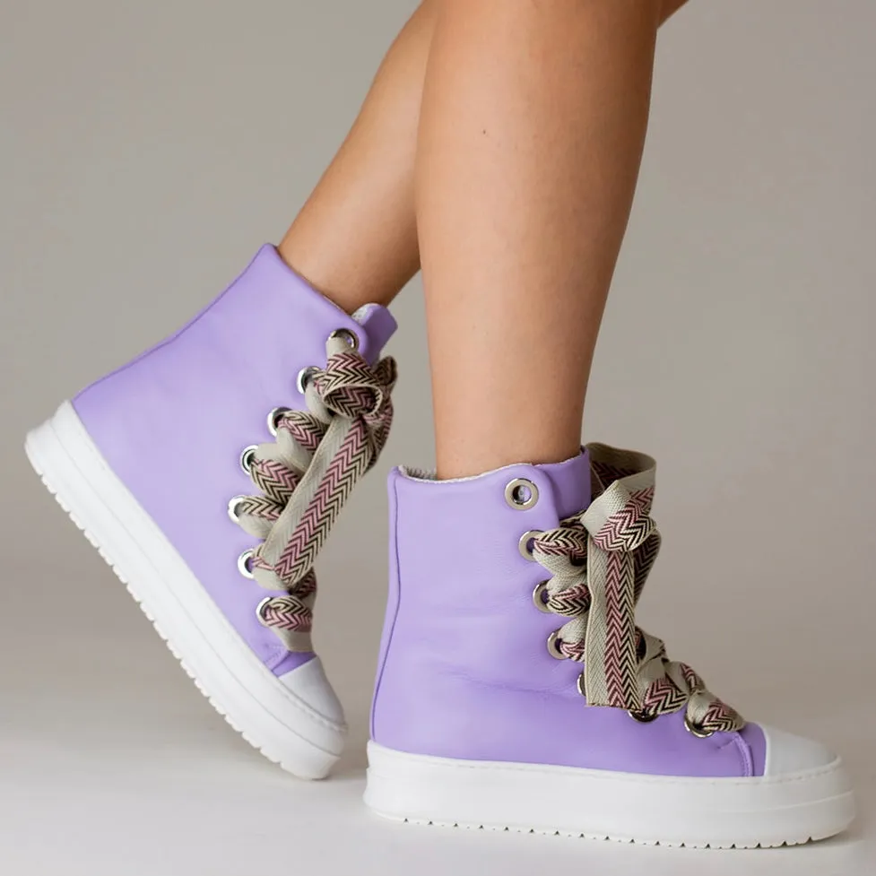 Tenacity Lilac Leather